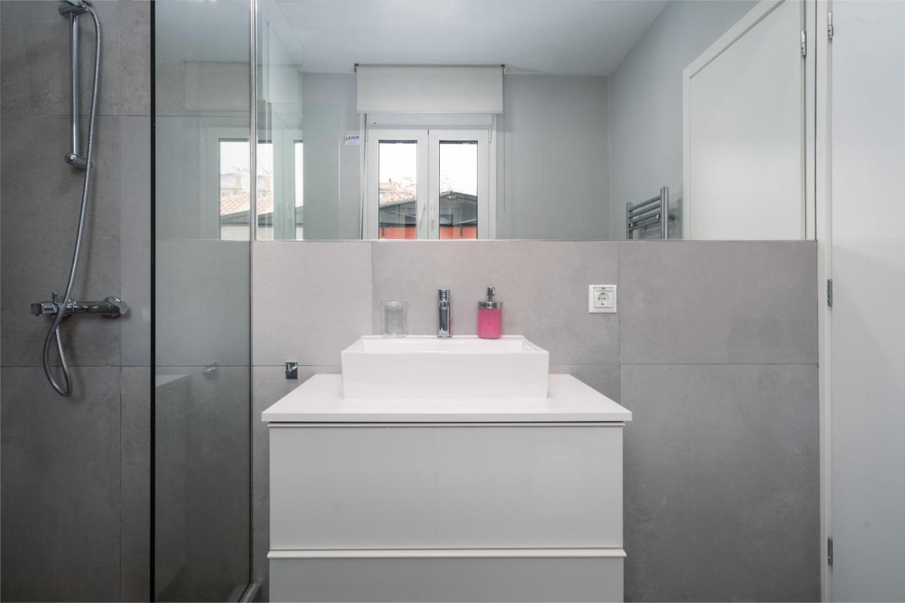 Petit Keramikos Studio - Historic Center Apartment Athena Bagian luar foto